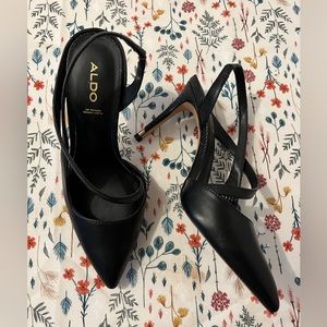 Black Aldo leather high heels (US 7)